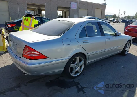 2006 Mercedes-Benz S 350 from USA, damaged, VIN WDBNF67J96A477307